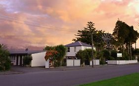Westport Motels
